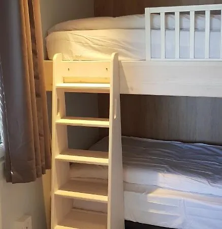 Portuondo Parking Gratuito Aldeamento Turístico Mundaca