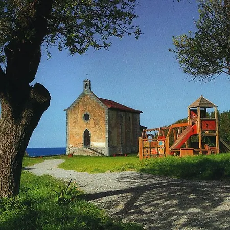 Portuondo Parking Gratuito 2* ムンダカ