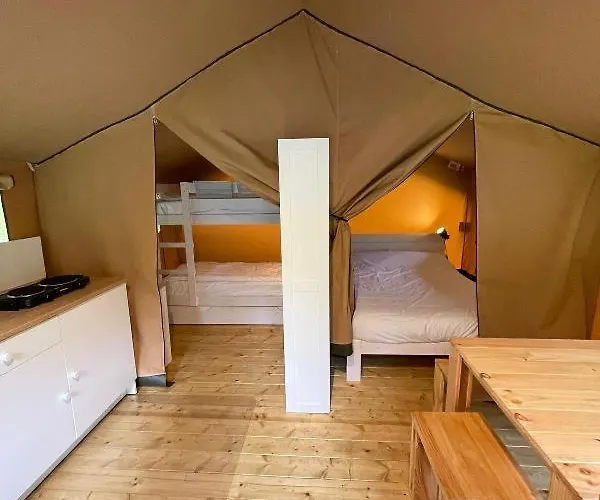 Portuondo Parking Gratuito Parque de vacaciones